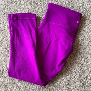 Lululemon Wunder Under Crops